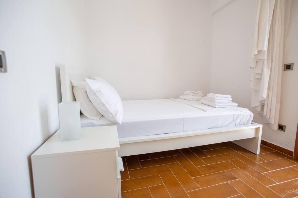 Villa Marilena Lagonisi Kalivia Thorikou Buitenkant foto
